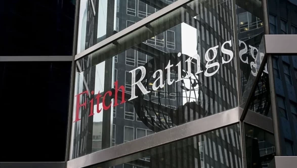 Fitch'ten petrol uyarısı: Hürmüz kapanırsa varil fiyatı 170 doları görebilir