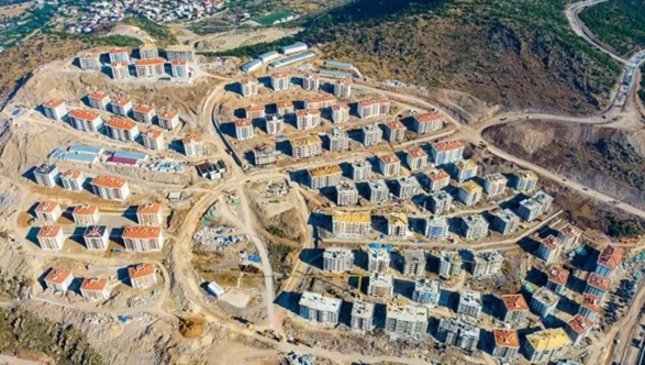 TOKİ’den 45 ilde arsa atağı: Yüzde 25 peşinat, 4 yıl vade fırsatı