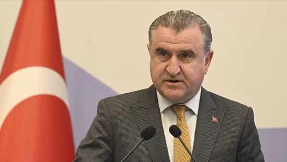 Bakan Osman Aşkın Bak'tan Sivasspor'a geçmiş olsun mesajı