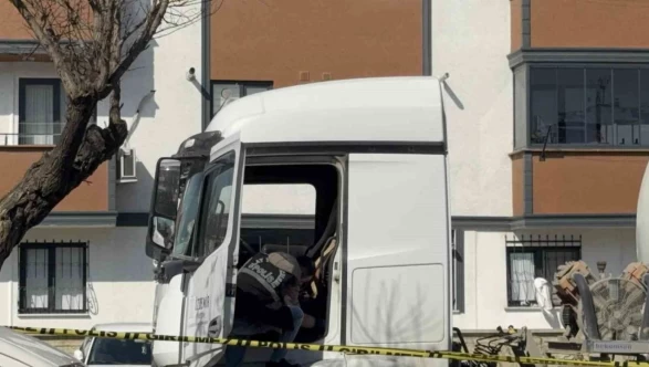 Kardeşini öldürdü, babasının da katili çıktı: Sırada annesi vardı iddiası