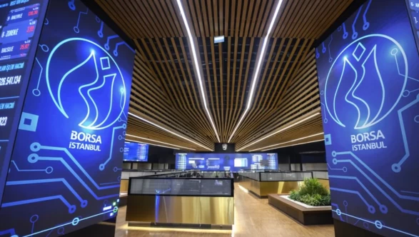 Borsa 13.700 sınırında! BIST 100 günü artışla tamamladı