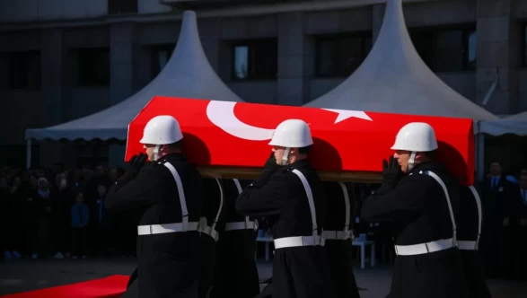 Trafik kazasında ağır yaralanan polisimiz Seçkin Yalçın şehit oldu