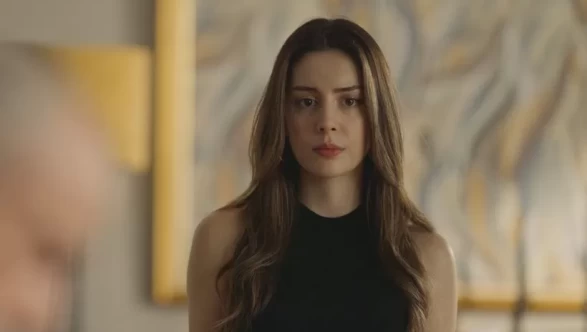 Kızılcık Şerbeti Çimen avukat mı oldu? Kızılcık Şerbeti'nin Çimen'i Selin Türkmen hangi hukuk mezunu?