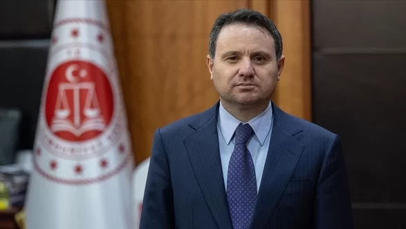 Bakan Gürlek’ten yeni anayasa vurgusu: Demokrasimizi darbe anayasasından kurtaracağız