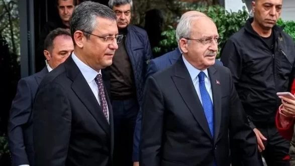 CHP’de kartlar yeniden dağıtıldı!