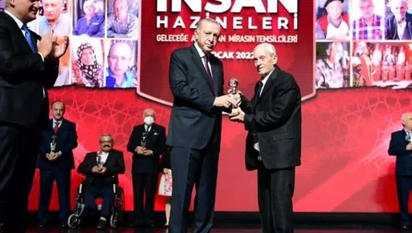 Parşömenin son büyük ustası İsmail Araç hayatını kaybetti