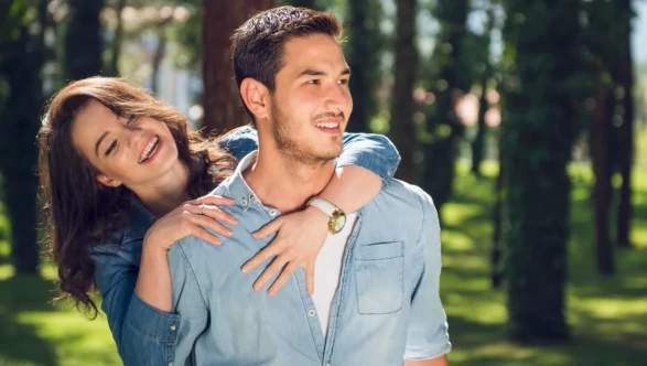 Evlilik ve uzun vadeli ilişkiler için en destekleyici dönemler