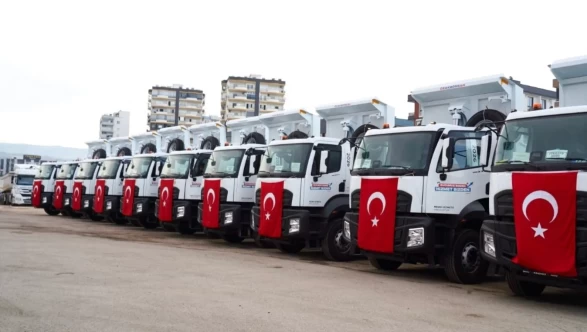 Erdemli Belediyesi hizmet filosunu güçlendiriyor