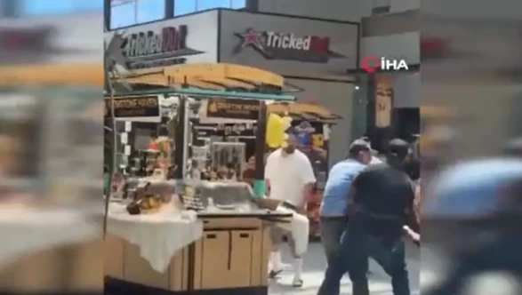 ABD’de İslamofobik saldırı! Müslüman çalışanı bıçakladı