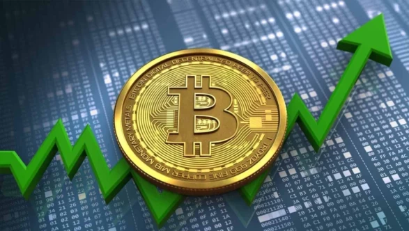 Bitcoin son 3 ayın zirvesinde! Aylar sonra 77 bin doları aştı