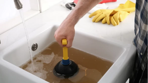 Tıkanan lavabo evde nasıl açılır?