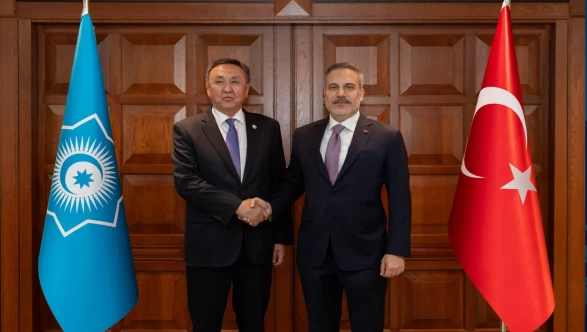 Hakan Fidan ve Ömüraliyev zirve hazırlıkları için görüştü