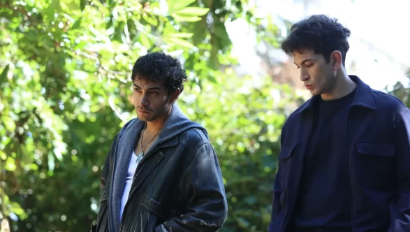 Altı Üstü İstanbul canlı izle! Bu akşam var mı, neden yok?