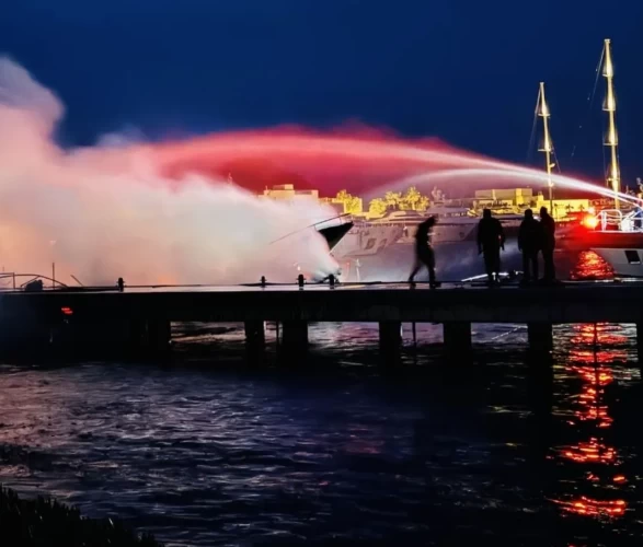 Bodrum Yalıkavak Marina’da dev yangın