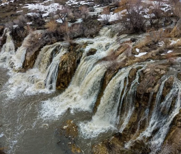 Muradiye Şelalesi hiç bu kadar coşkulu akmamıştı