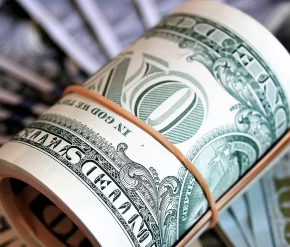 Dolar/TL 44,72 seviyesinde, cari açık 10 ayın zirvesinde!