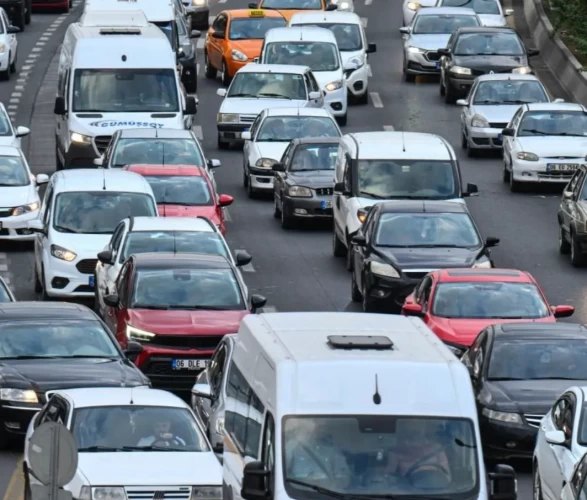 Sürücüler dikkat: 1915 Çanakkale Köprüsü ve İzmir Çevre Yolunda çalışma var!