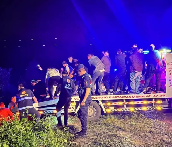 Nişan hazırlığı için gelmişti! Yoğun sis kazaya sebep oldu
