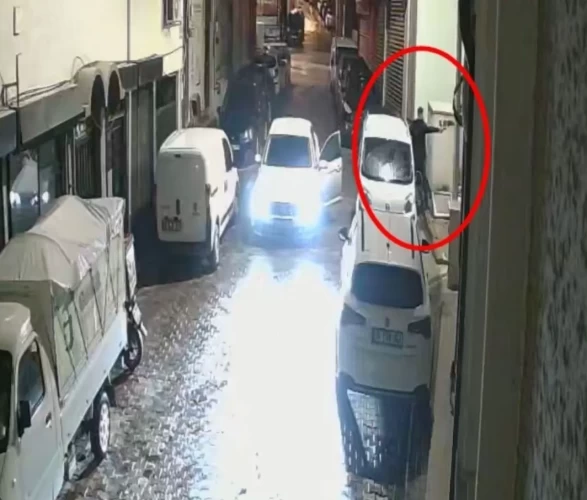 Bursa'da 'konuşma' bahanesiyle ara sokağa çekip kurşun yağdırdılar!