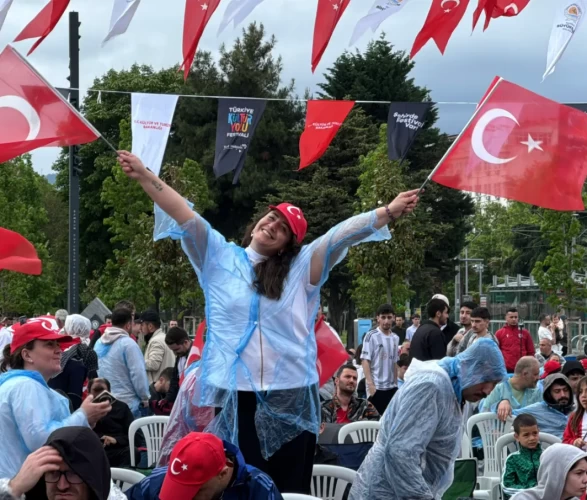 81 il tek yürek: Türkiye’nin dört bir yanında milli maç coşkusu