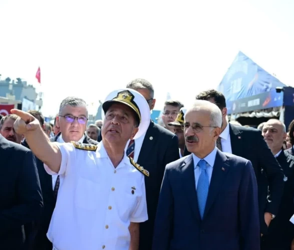 Bakan Uraloğlu: Denizcilikte dünyanın en üst seviyelerine geldik