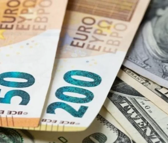 Dolar ve avro güne nasıl başladı?