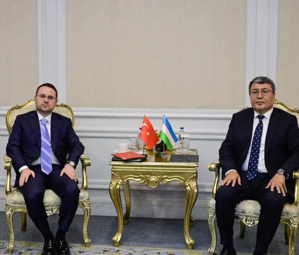 Bakan Gürlek’ten Türk devletleriyle kritik temas!
