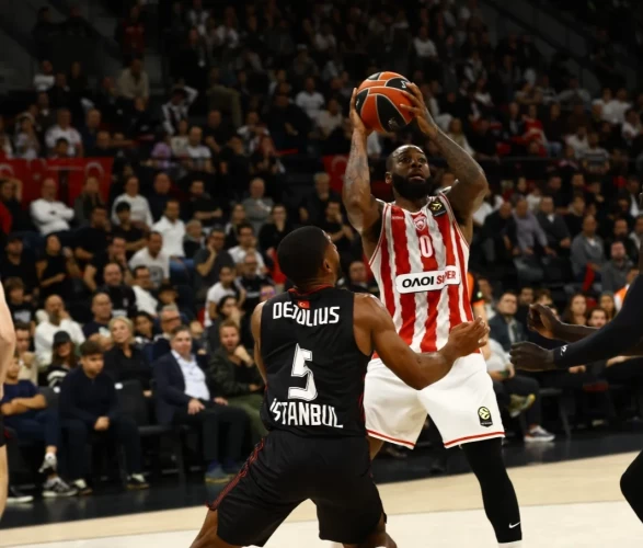 Beşiktaş, Olympiakos karşısında mağlup oldu!