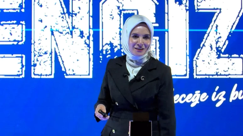 Bakan Göktaş: Sanal dünya bizi biz yapmaz, değerlerimize sahip çıkmalıyız