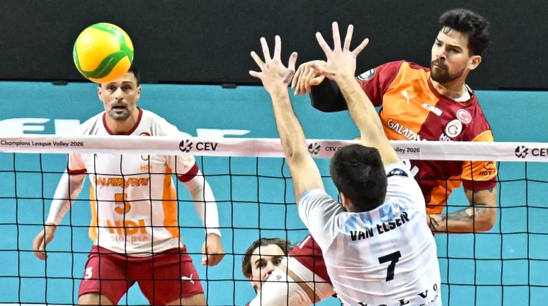 Galatasaray, Efeler Ligi'nde 5 sette güldü