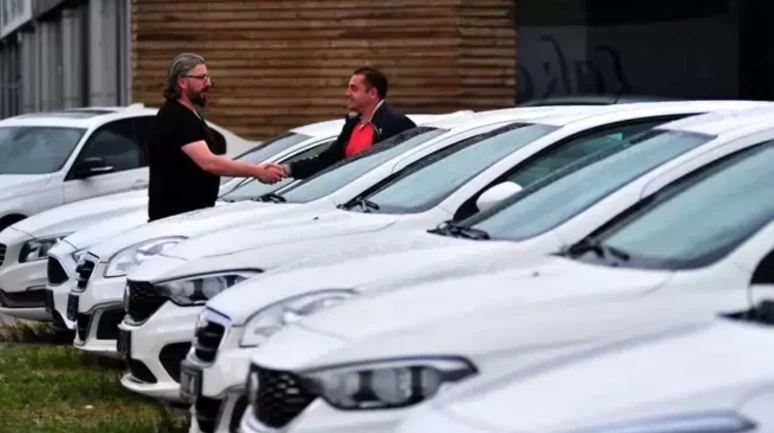 2026 ÖTV muafiyetli araçlar listesi: Engelli araç alım limiti ne kadar oldu? Togg, Toyota, Fiat ve Renault güncel fiyatlar!