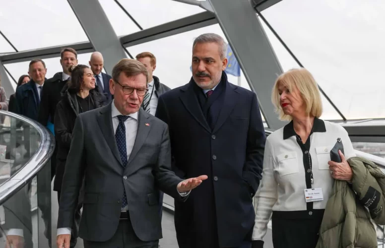 Bakan Fidan, Almanya Federal Meclisi’ni ziyaret etti