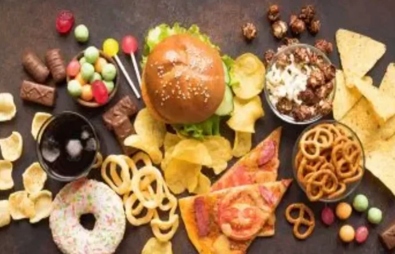 30 Yaş sonrası tehlikeli besinler