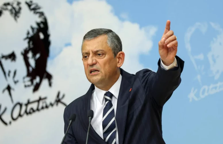 Kendi vekiline atılan iftiraya sessiz kalan Özgür Özel, bakın ihraç sebebini neye bağladı!