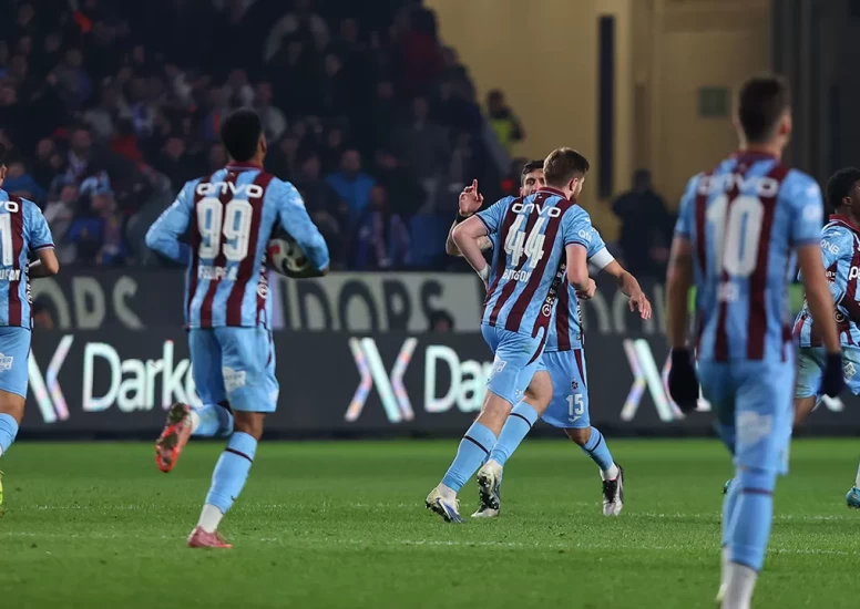 Trabzonspor derbilerdeki galibiyet hasretini sonlandıramadı