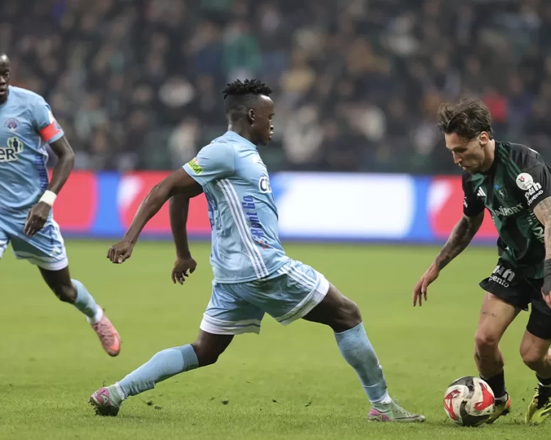 Kocaeli'de puanlar paylaşıldı