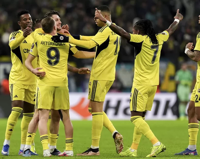 Fenerbahçe'nin Erzurumspor FK maçı ilk 11'i belli oldu