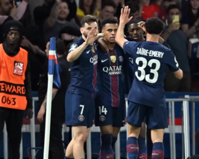 Şampiyonlar Ligi'nde kupaya giden yolda en kritik viraj dönülüyor