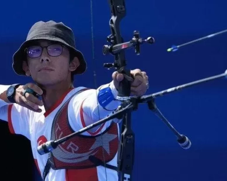 Mete Gazoz Meksika’da hedefi tam on ikiden vurdu