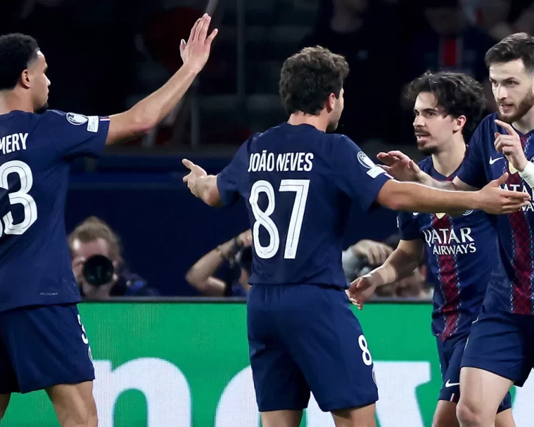 Paris Saint Germain, Liverpool'u 2-0'la geçti