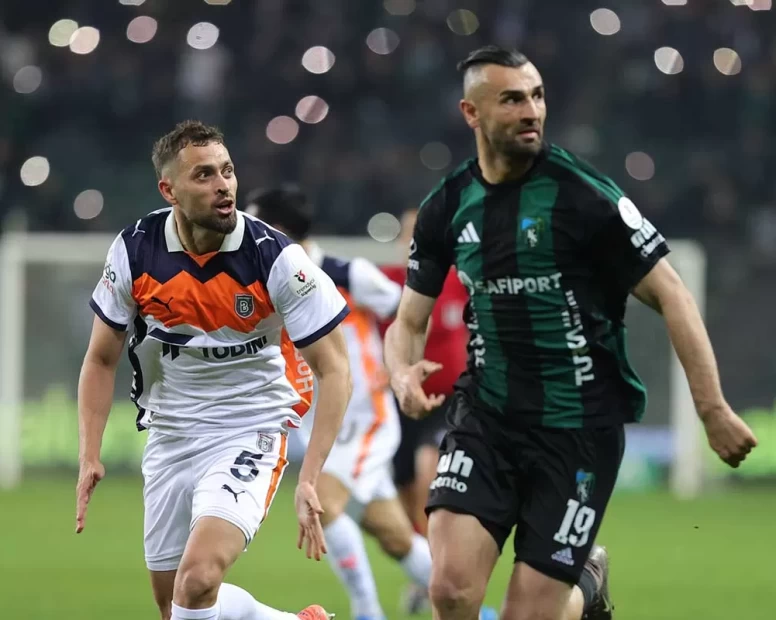 Kocaelispor - Başakşehir maçında gol sesi çıkmadı: 0-0