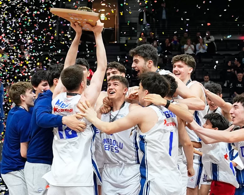 Anadolu Efes, Basketbol Gençler Ligi’nde şampiyon oldu
