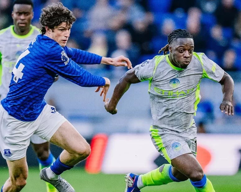 Manchester City, Everton deplasmanında takıldı