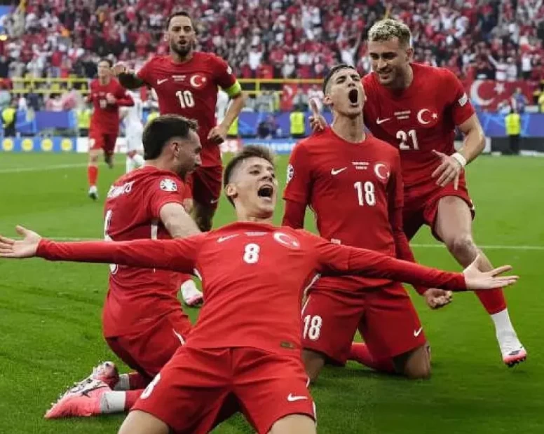 İstanbul Milli Maç izleme yerleri! İlçe ilçe dev ekran listesi 2026