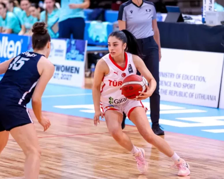 Ümit milliler Avrupa Şampiyonası'nda son 16'da