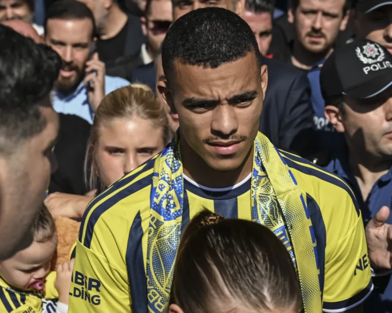 Mason Greenwood evli mi, eşi kim?