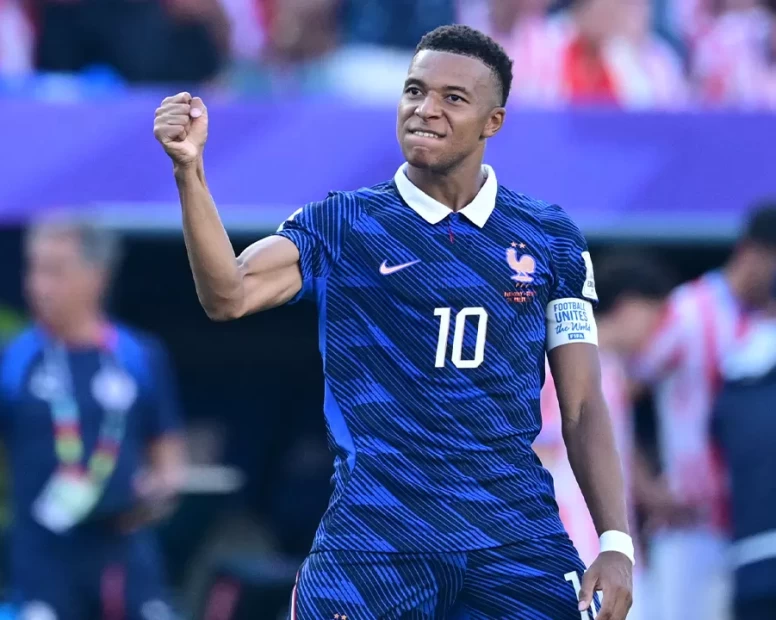 Kylian Mbappe'den bir rekor daha!