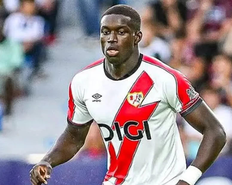 Hull City, Nobel Mendy'yi bitirmek üzere