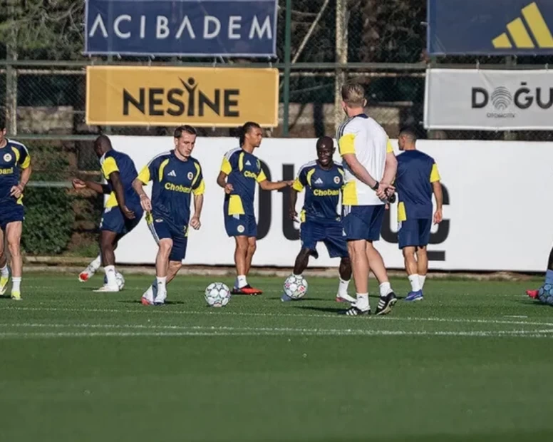 Fenerbahçe’nin Lyon maçı kamp kadrosu belli oldu!