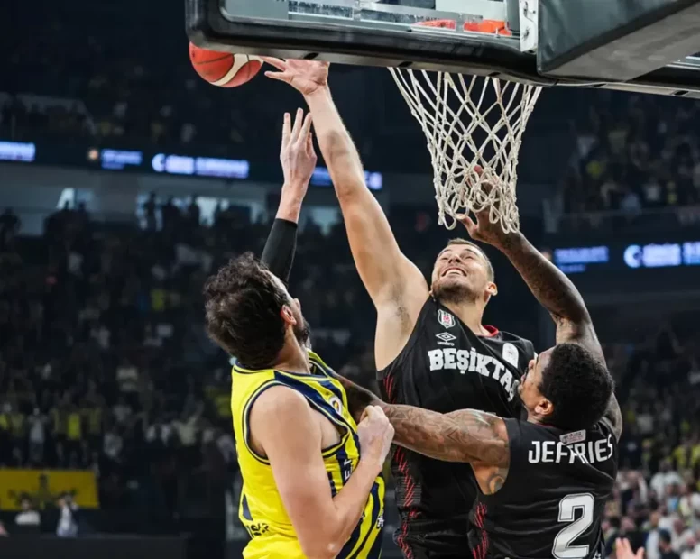 Beşiktaş Valencia maçı canlı izle! Saat kaçta, hangi kanalda?
